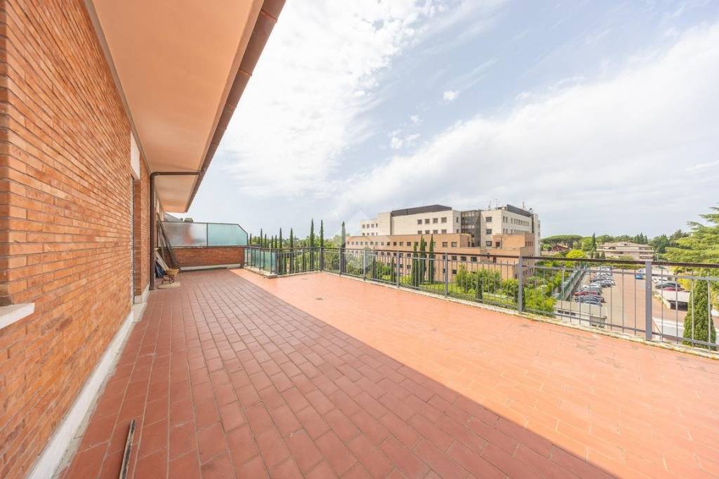appartamento in vendita a Roma in zona Aurelio