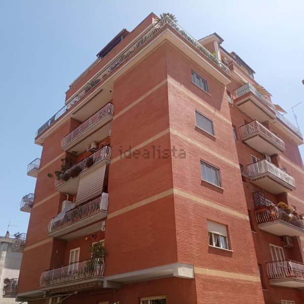 appartamento in vendita a Roma in zona Fidene
