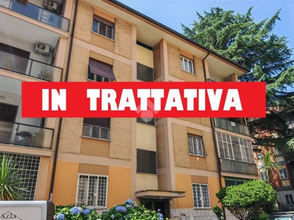 appartamento in vendita a Roma in zona Torre Spaccata