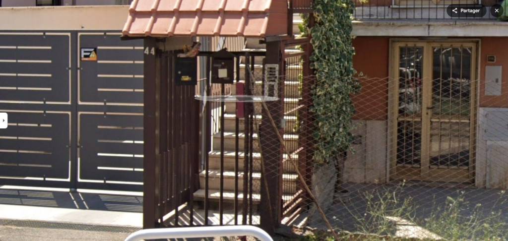 appartamento in vendita a Roma in zona Ponte di Nona