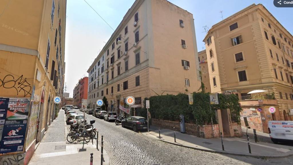 negozio in vendita a Roma in zona Tiburtino