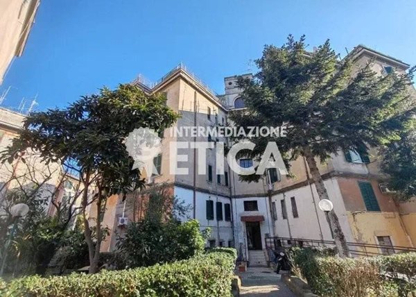 appartamento in vendita a Roma in zona Ostiense