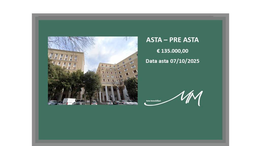 appartamento in vendita a Roma in zona Ardeatino