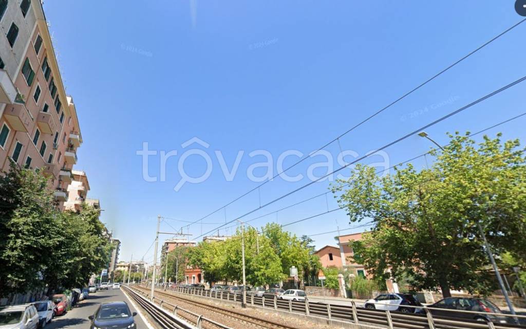 appartamento in vendita a Roma in zona Tuscolano
