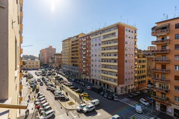 appartamento in vendita a Roma in zona Tuscolano