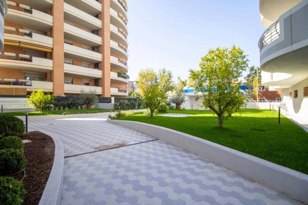appartamento in vendita a Roma in zona Monte Sacro/Talenti
