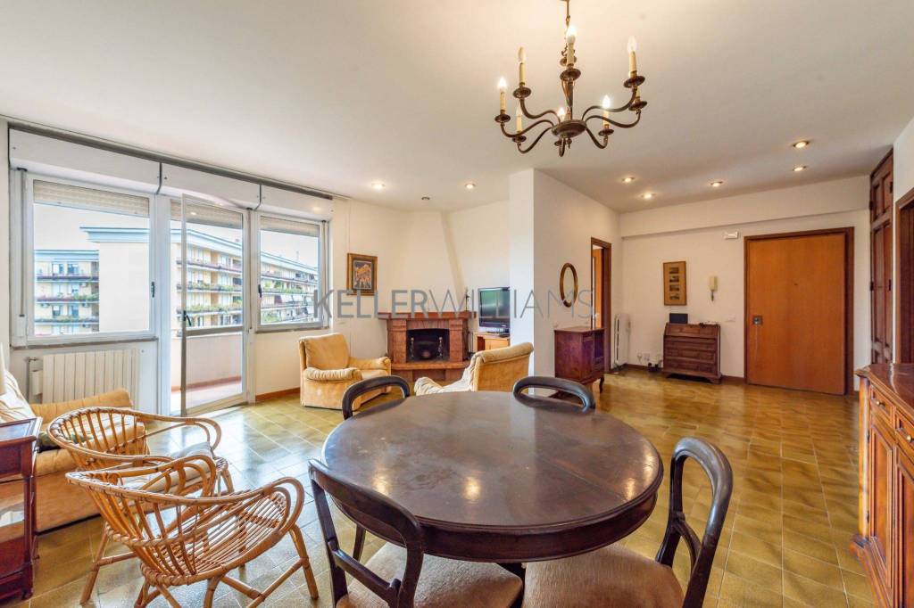 appartamento in vendita a Roma in zona Centro Storico