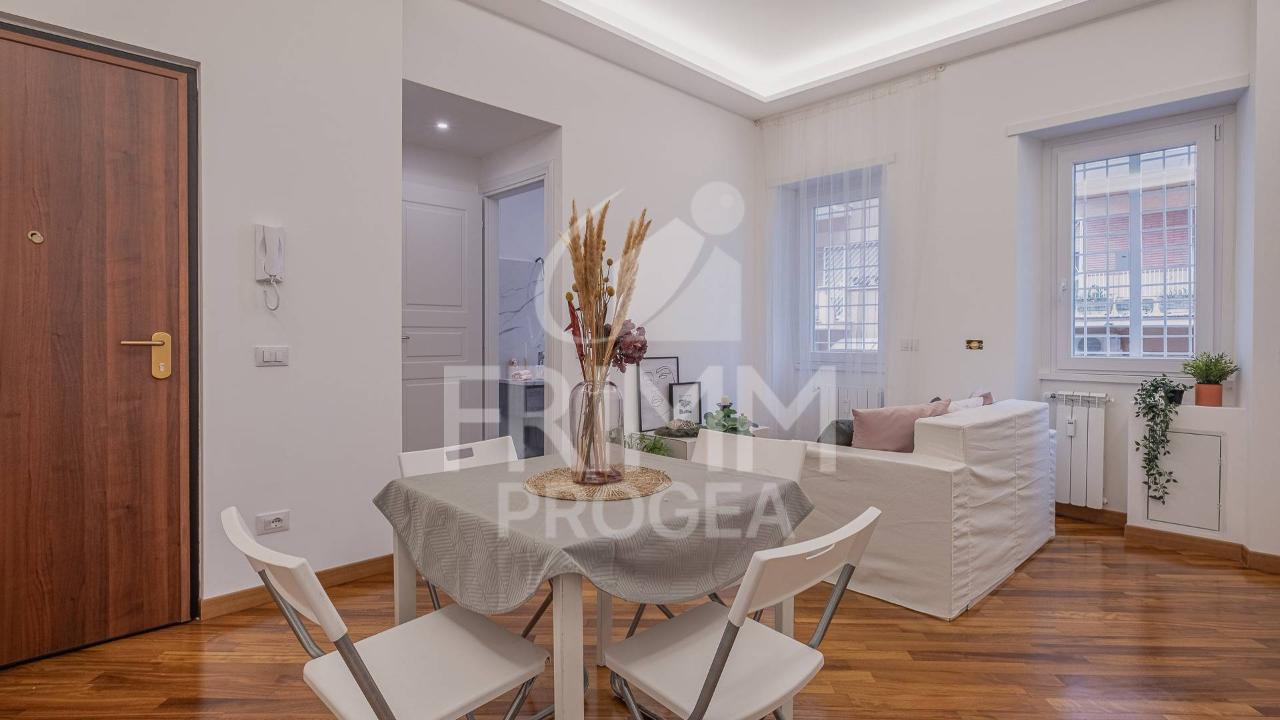 appartamento in vendita a Roma in zona Centro Storico
