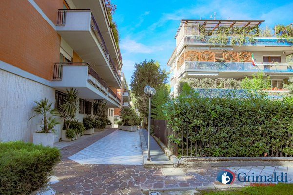 appartamento in vendita a Roma in zona Trieste