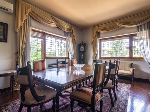 casa indipendente in vendita a Roma in zona Tre Pini - Poggio dei Fiori