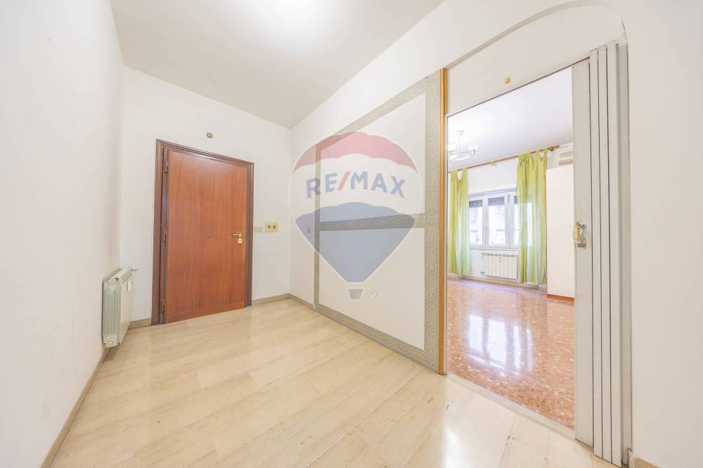 appartamento in vendita a Roma in zona Prenestino-Labicano