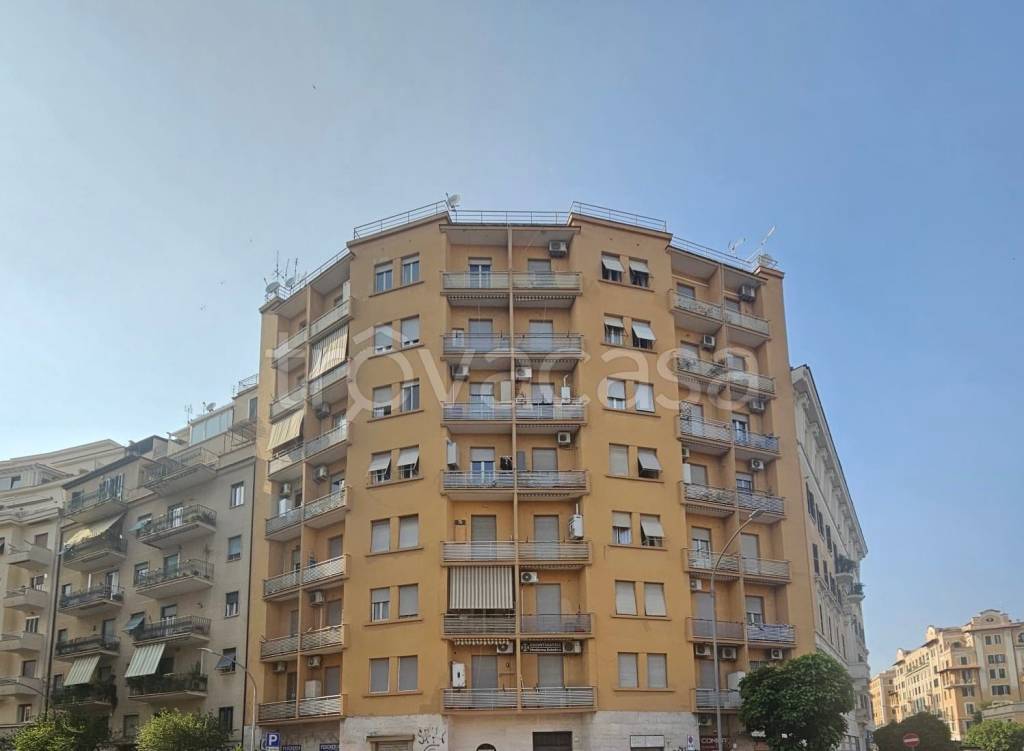 appartamento in vendita a Roma in zona Tuscolano