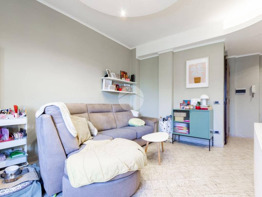 appartamento in vendita a Roma in zona Ostiense