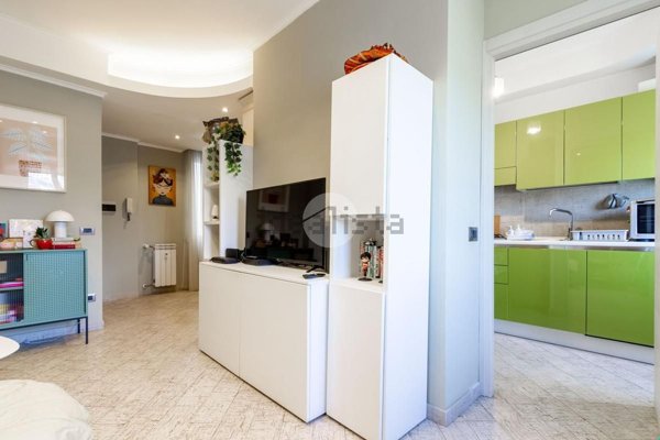 appartamento in vendita a Roma in zona Ostiense