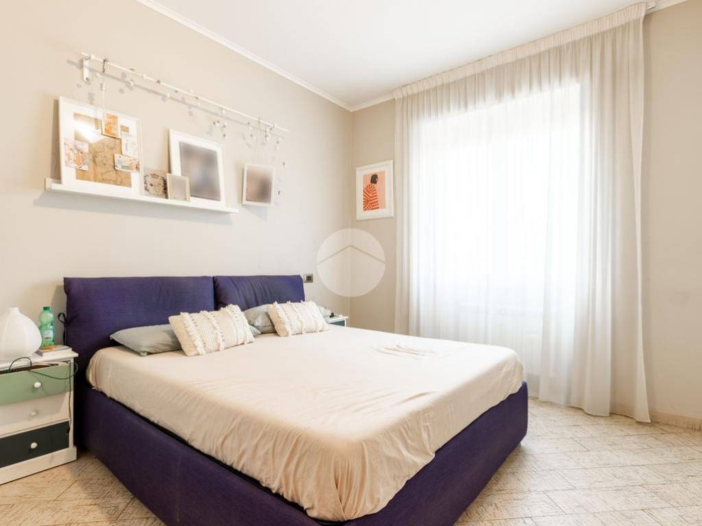 appartamento in vendita a Roma in zona Ostiense