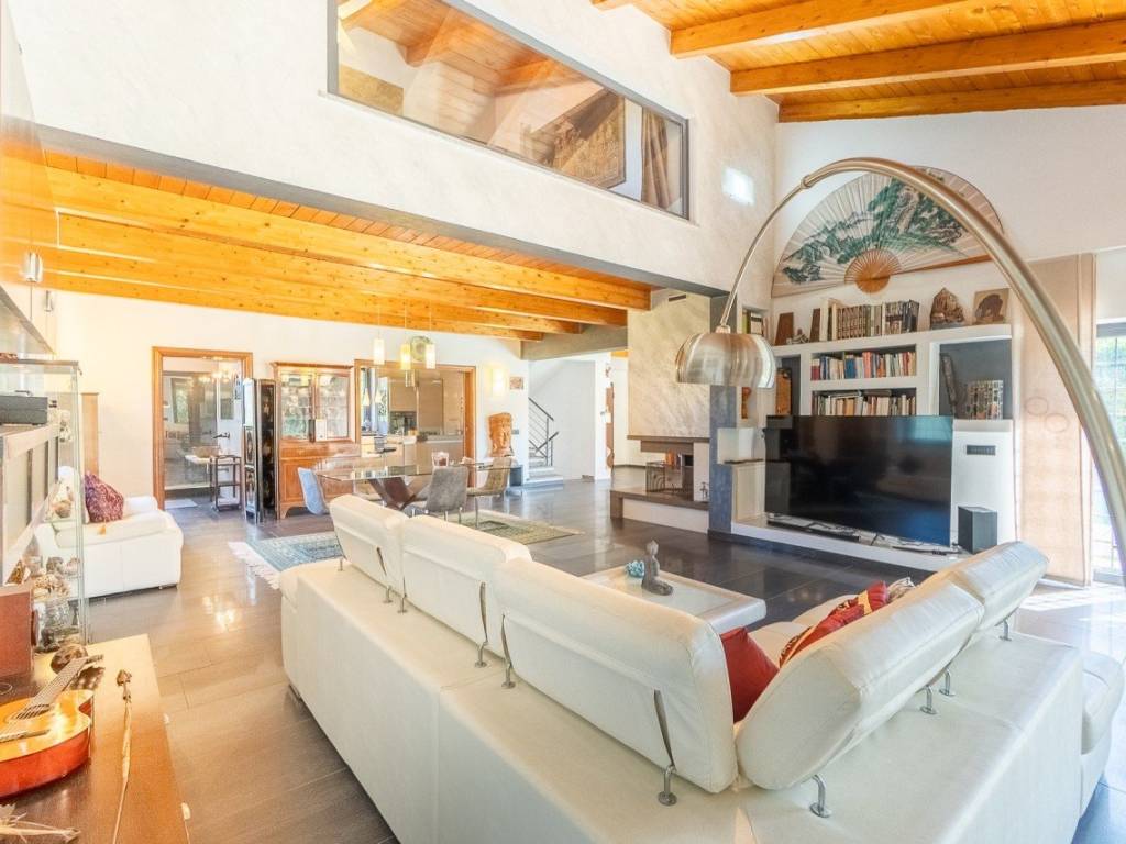 casa indipendente in vendita a Roma