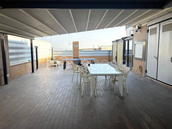 appartamento in vendita a Roma in zona Casal Monastero