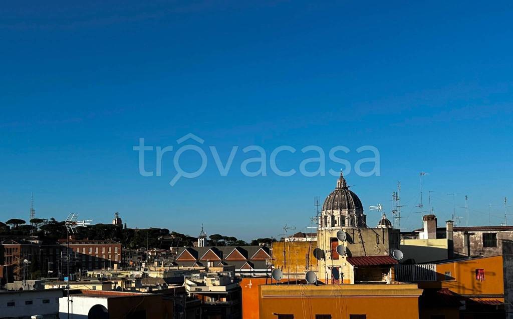 appartamento in vendita a Roma in zona Aurelio