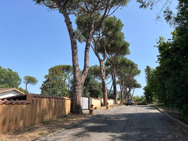 casa indipendente in vendita a Roma in zona Acilia