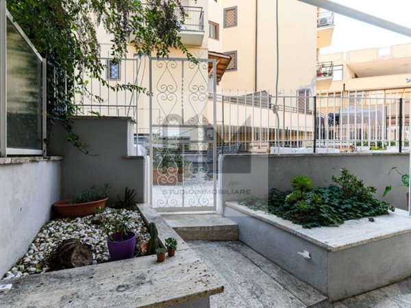 appartamento in vendita a Roma in zona Aurelio