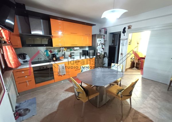 appartamento in vendita a Roma in zona Tuscolano