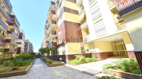 appartamento in vendita a Roma in zona Ostia