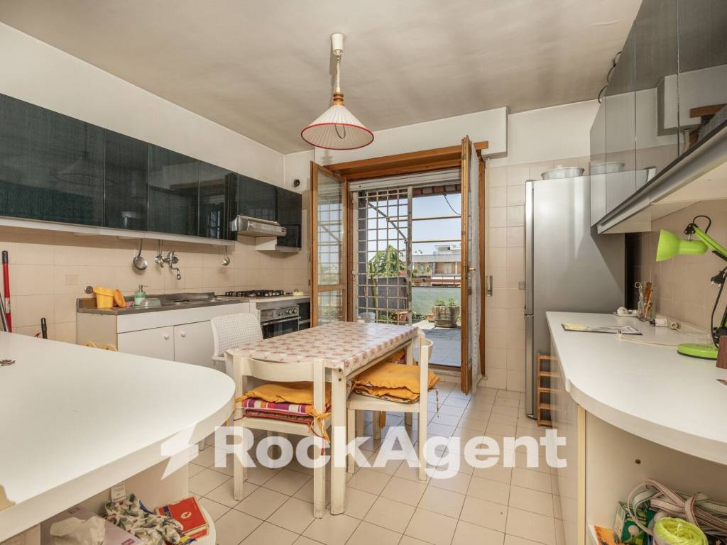 appartamento in vendita a Roma in zona Collatino
