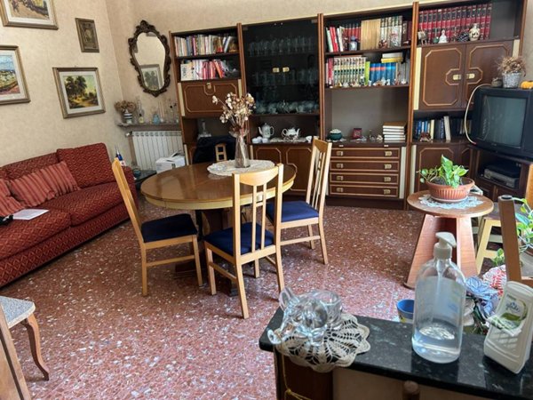 appartamento in vendita a Roma in zona Finocchio