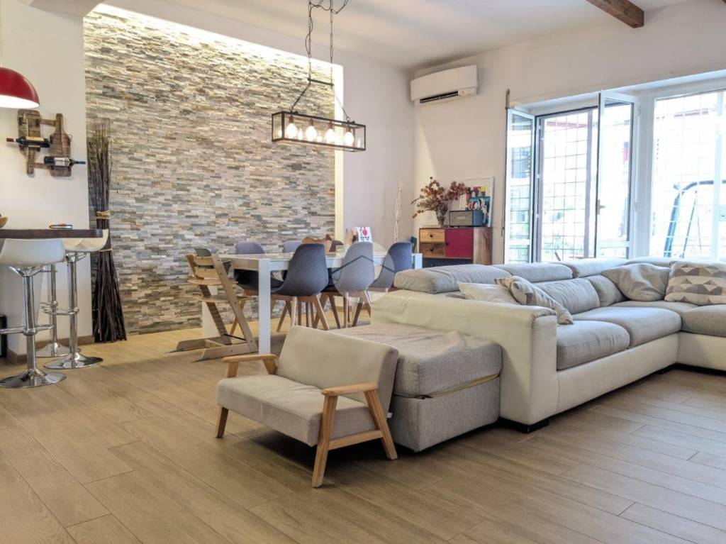 appartamento in vendita a Roma in zona Monte Sacro/Talenti