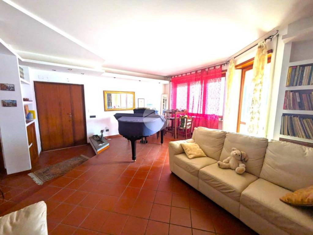 appartamento in vendita a Roma in zona Torrino