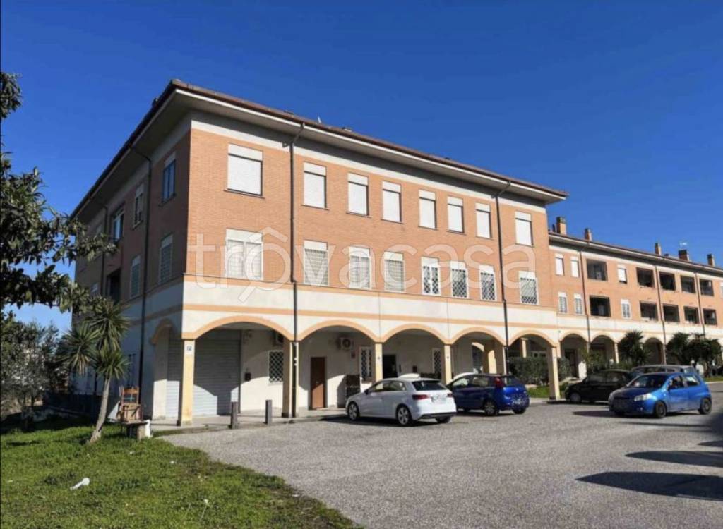 appartamento in vendita a Roma in zona Borghesiana