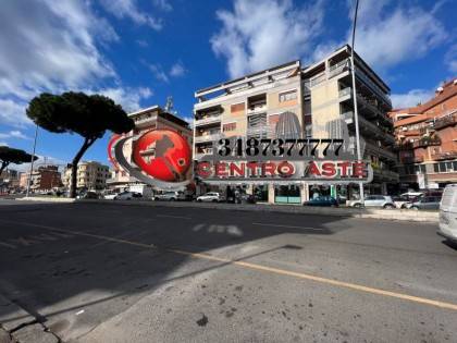 appartamento in vendita a Roma in zona Aurelio