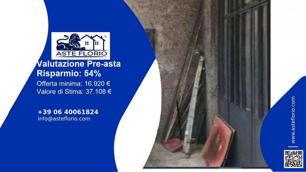 locale commerciale in vendita a Roma in zona Casal Morena