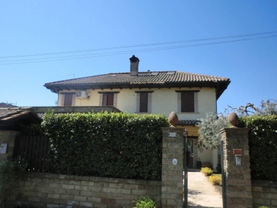 casa indipendente in vendita a Roma in zona Tor di Quinto