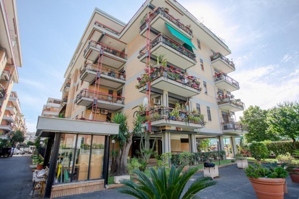 appartamento in vendita a Roma in zona Ostia