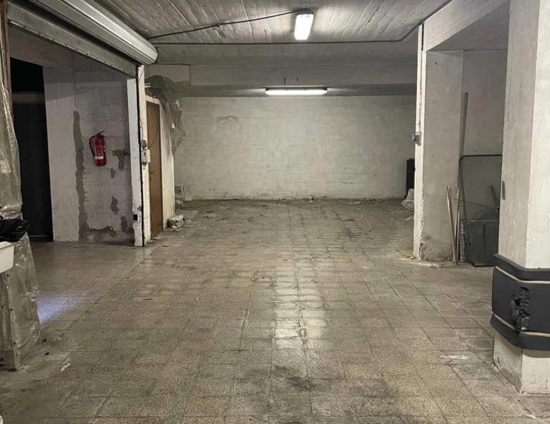 locale di sgombero in vendita a Roma in zona Alessandrino
