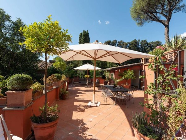 casa indipendente in vendita a Roma in zona Centro Storico