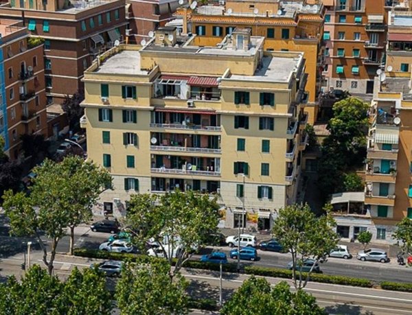 appartamento in vendita a Roma in zona Gianicolense