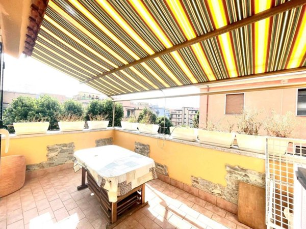 appartamento in vendita a Roma in zona Prenestino-Centocelle