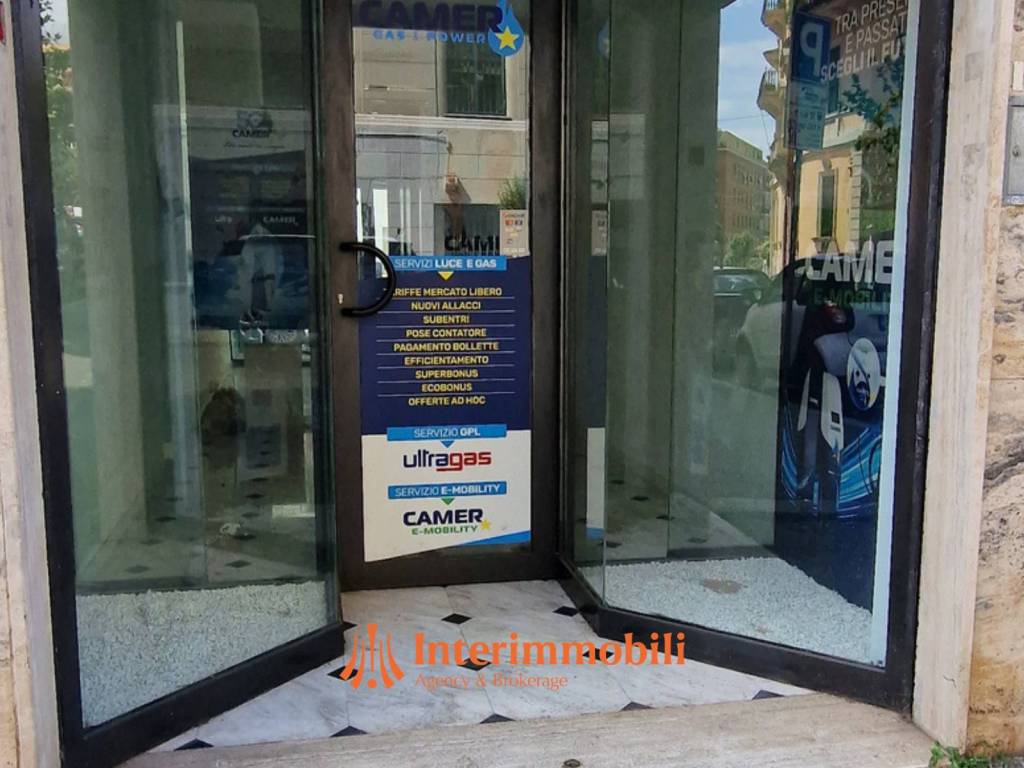 negozio in vendita a Roma in zona Parioli