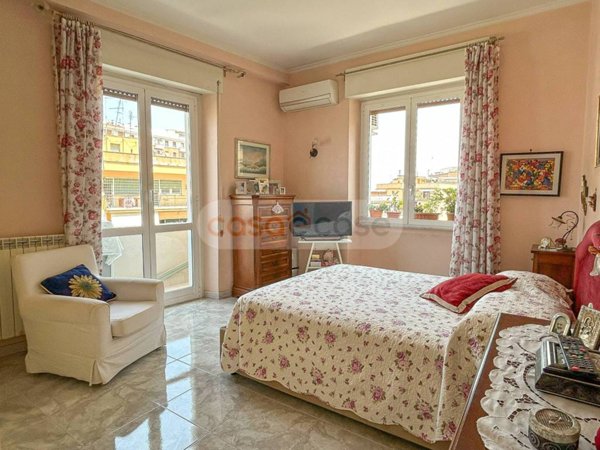 appartamento in vendita a Roma in zona Appio Latino