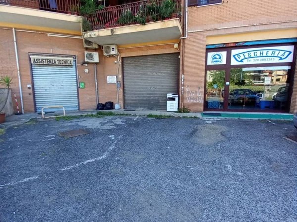 negozio in vendita a Roma in zona Trionfale