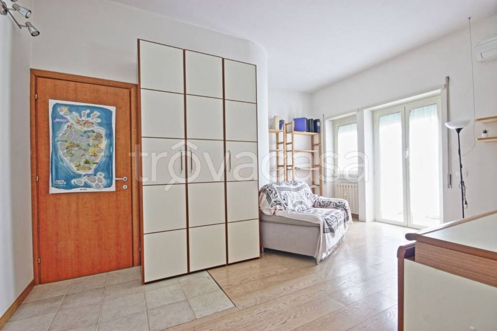 appartamento in vendita a Roma in zona Torrevecchia