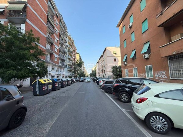 monolocale in vendita a Roma in zona Ardeatino