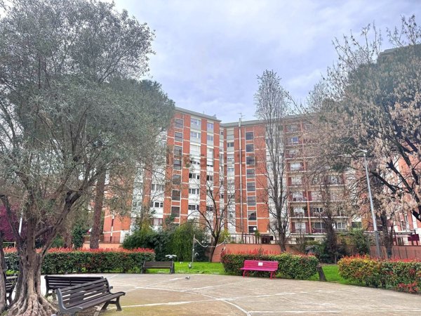 appartamento in vendita a Roma