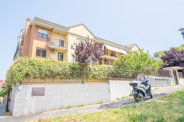 appartamento in vendita a Roma in zona Aurelio