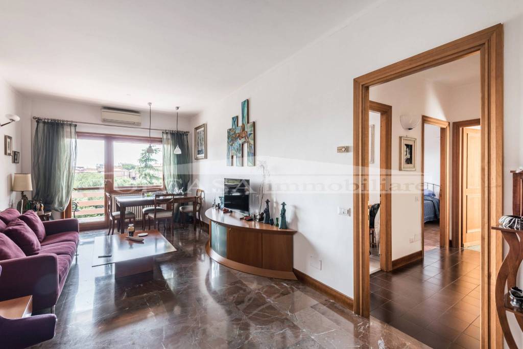 appartamento in vendita a Roma in zona Vigna Murata