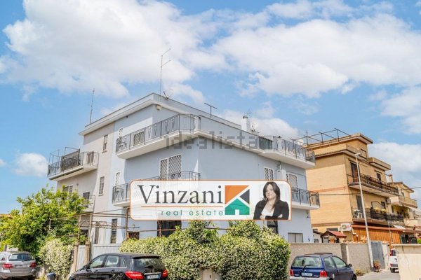 appartamento in vendita a Roma