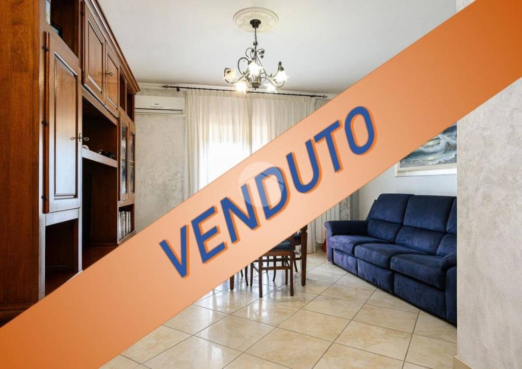 appartamento in vendita a Roma in zona Ponte Mammolo