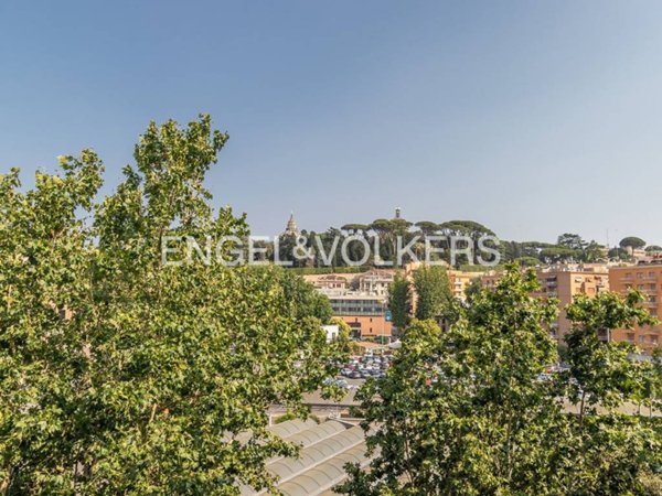 appartamento in vendita a Roma in zona Rione Prati